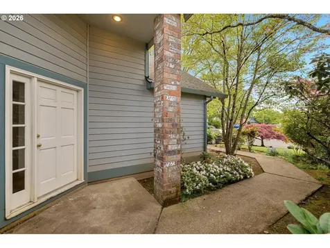 2016 SE 158th Loop Vancouver WA 98683
