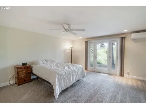 2266 Ironwood Street Eugene OR 97401