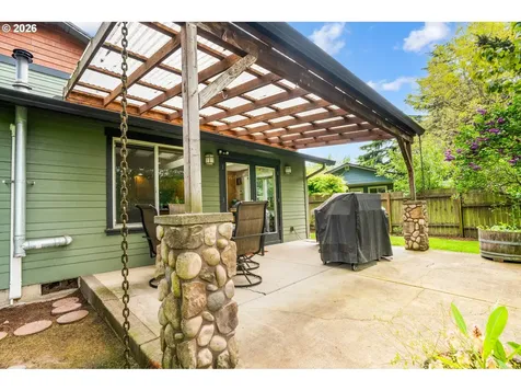 2266 Ironwood Street Eugene OR 97401