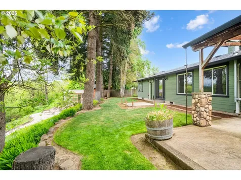 2266 Ironwood Street Eugene OR 97401