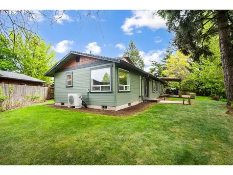 2266 Ironwood Street Eugene OR 97401