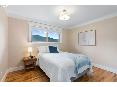 270 NE Wisteria Way Stevenson WA 98648