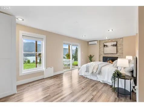 270 NE Wisteria Way Stevenson WA 98648