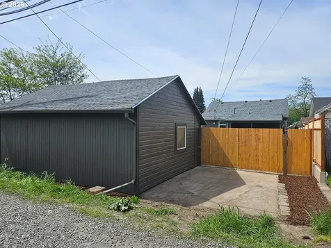 340 17th Avenue Longview WA 98632