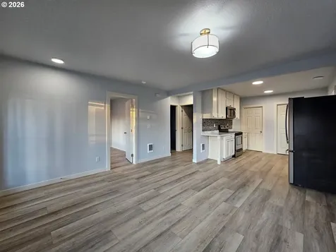 340 17th Avenue Longview WA 98632