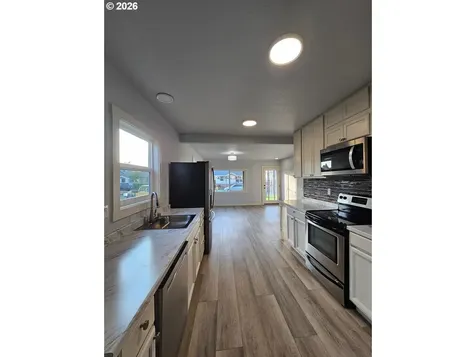 340 17th Avenue Longview WA 98632