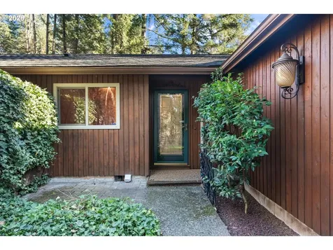 10826 SE 102nd Avenue Happy Valley OR 97086
