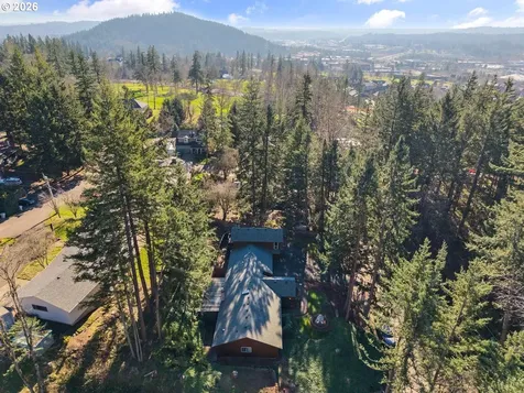 10826 SE 102nd Avenue Happy Valley OR 97086