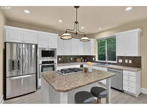17458 SW 135th Place Portland OR 97224