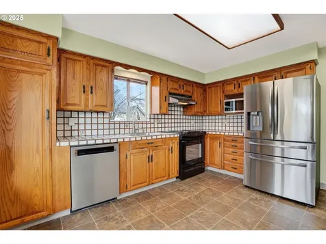 5116 NE 41st Avenue Portland OR 97211