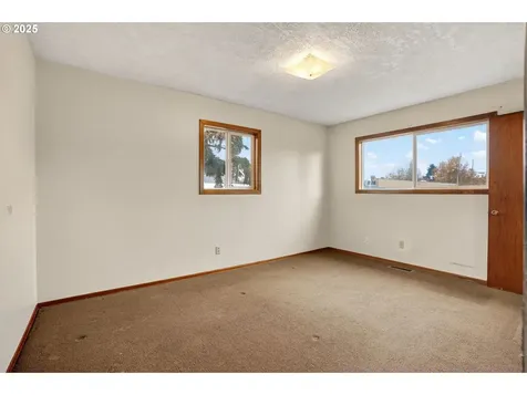 5116 NE 41st Avenue Portland OR 97211