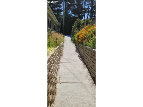 29696 Shore Pine Lane Gold Beach OR 97444