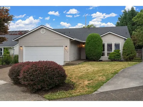 2038 SE Village Court Hillsboro OR 97123