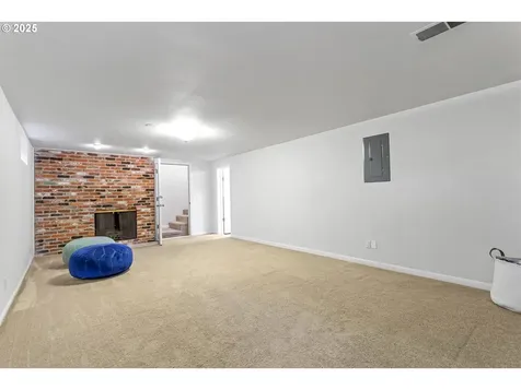 1545 SE 129th Avenue Portland OR 97233