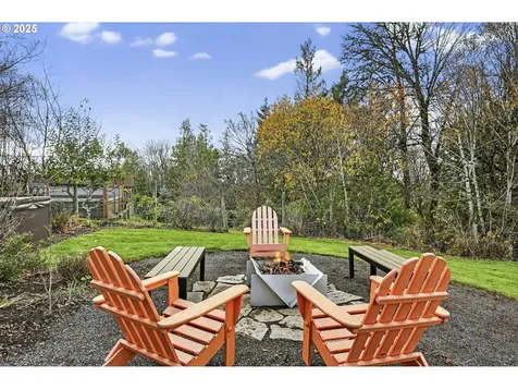 13162 NW Mcnamee Road Portland OR 97231