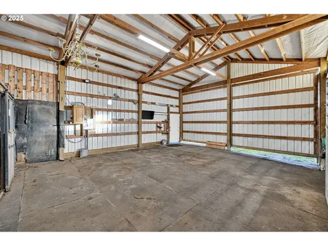 13162 NW Mcnamee Road Portland OR 97231