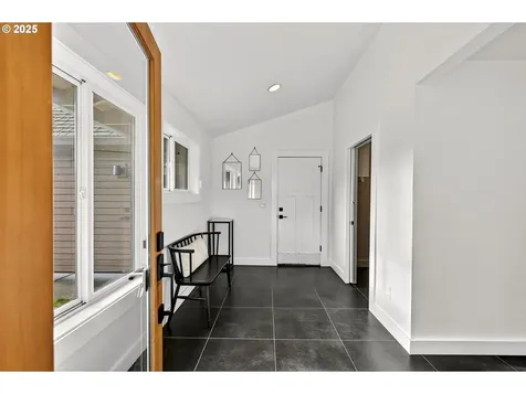 13162 NW Mcnamee Road Portland OR 97231
