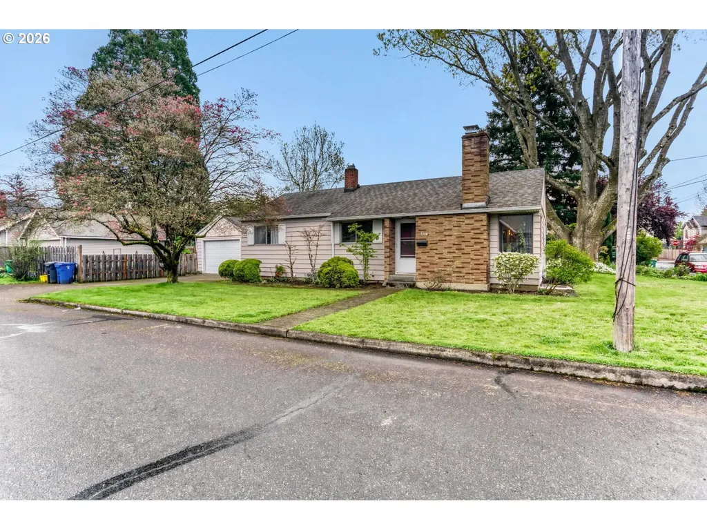 5108 SE Insley Street Portland OR 97206