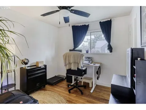 5108 SE Insley Street Portland OR 97206