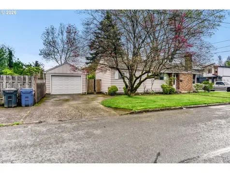 5108 SE Insley Street Portland OR 97206