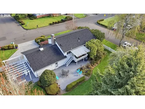 3676 SE Pine Street Hillsboro OR 97123