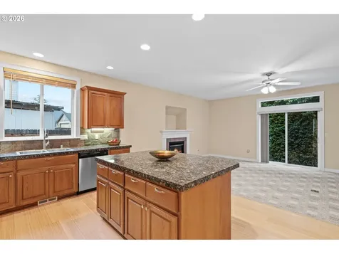 104 NW 104th Circle Vancouver WA 98685