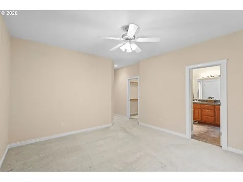 104 NW 104th Circle Vancouver WA 98685
