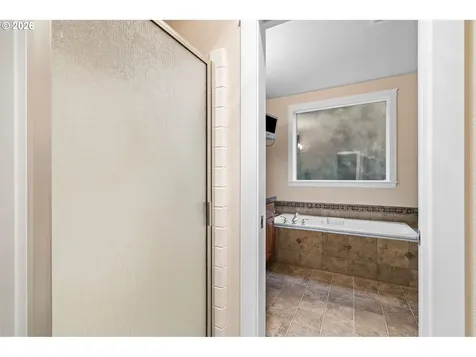 104 NW 104th Circle Vancouver WA 98685