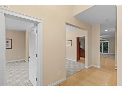104 NW 104th Circle Vancouver WA 98685