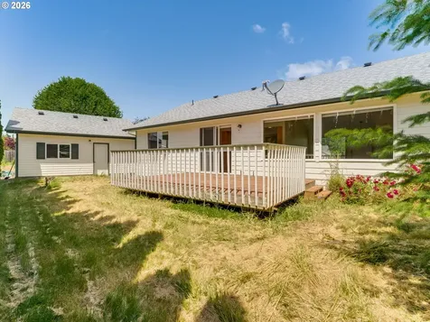 885 SE Rachel Court Dallas OR 97338