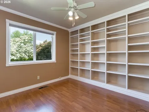 885 SE Rachel Court Dallas OR 97338