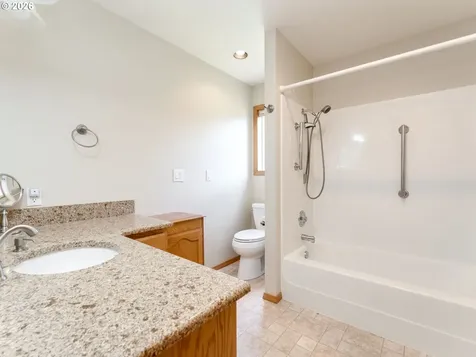 885 SE Rachel Court Dallas OR 97338