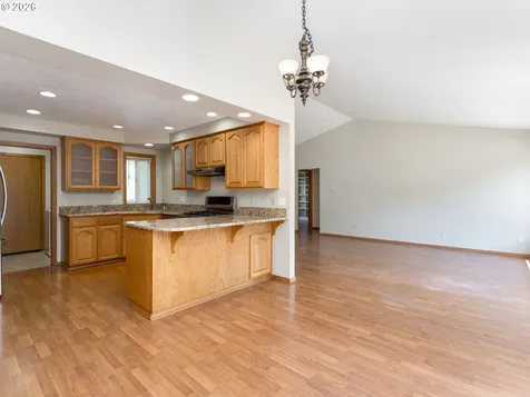 885 SE Rachel Court Dallas OR 97338