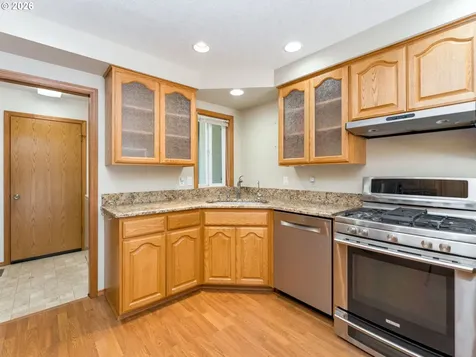 885 SE Rachel Court Dallas OR 97338