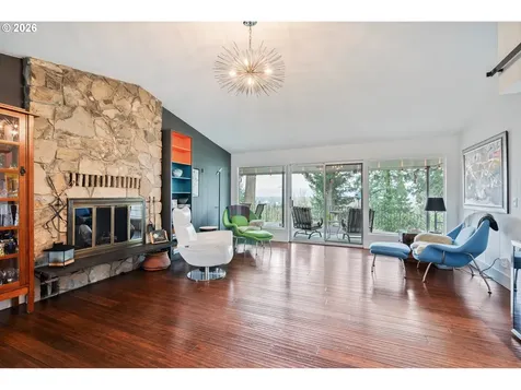 2241 Cascade Way Longview WA 98632
