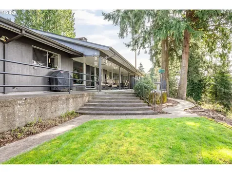 2241 Cascade Way Longview WA 98632