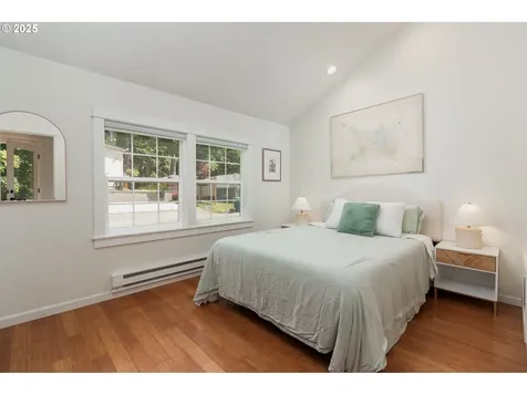 1910 NE 12th Street Lincoln City OR 97367