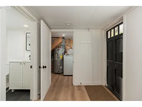 1910 NE 12th Street Lincoln City OR 97367