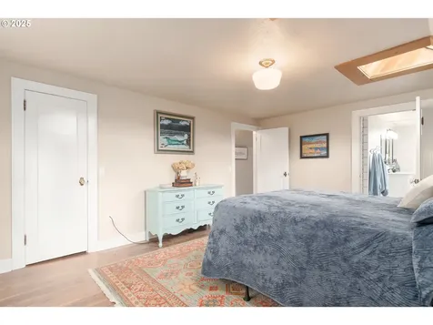 26355 Valley View Drive Cheshire OR 97419