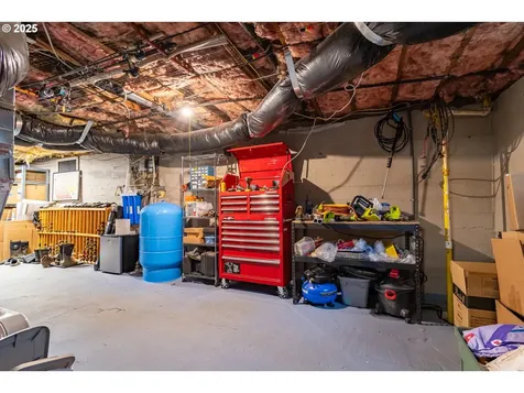 26355 Valley View Drive Cheshire OR 97419
