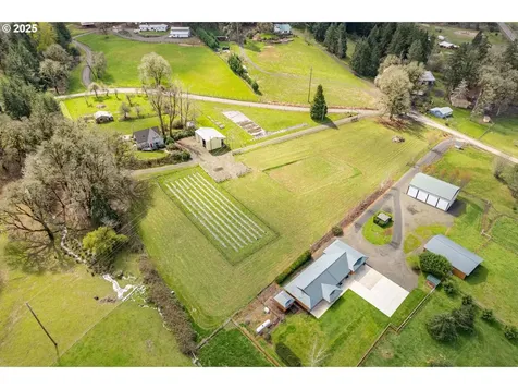 26355 Valley View Drive Cheshire OR 97419