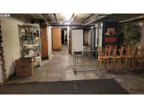 515 SW 4th Avenue Portland OR 97204