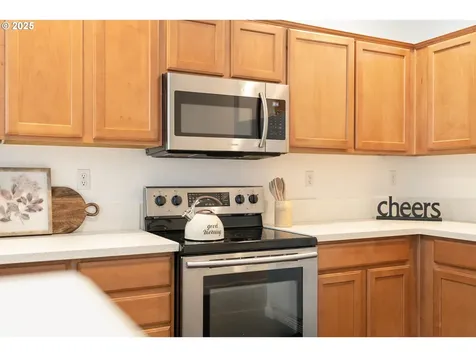 1624 SW Wright Place Troutdale OR 97060