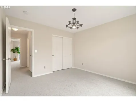 1624 SW Wright Place Troutdale OR 97060