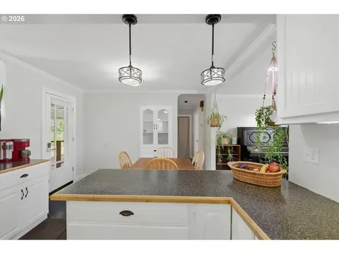 731 NW Hill Street Camas WA 98607