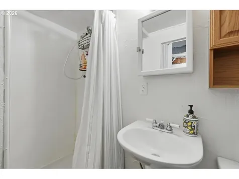 731 NW Hill Street Camas WA 98607