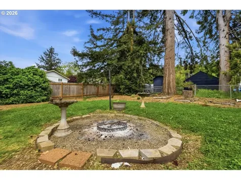 731 NW Hill Street Camas WA 98607