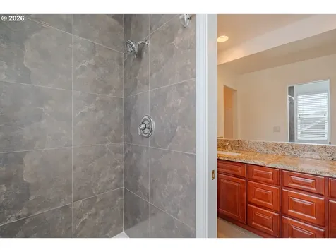 15602 SE Meadow Park Drive Vancouver WA 98683