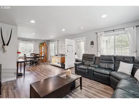11213 SE 242nd Avenue Damascus OR 97089