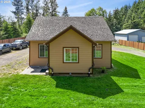 11213 SE 242nd Avenue Damascus OR 97089